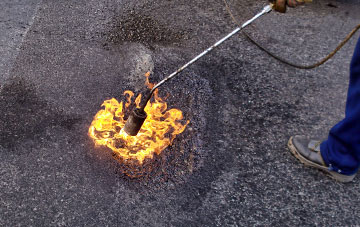 Cwm Ffrwd Oer flat roofing repairs